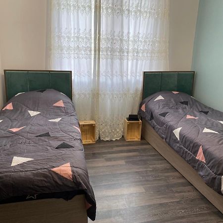 Lovely 2-Bedroom Apartment Near Ayb School Дилижан Экстерьер фото